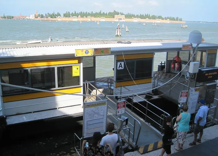 Amdg بيت شباب البندقية